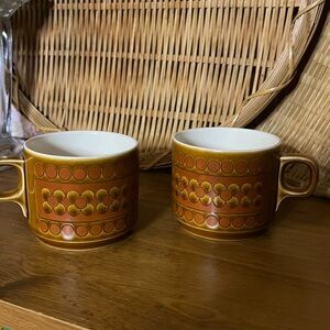 Vintage coffee mugs 1974 Hornsea Saffron 1974